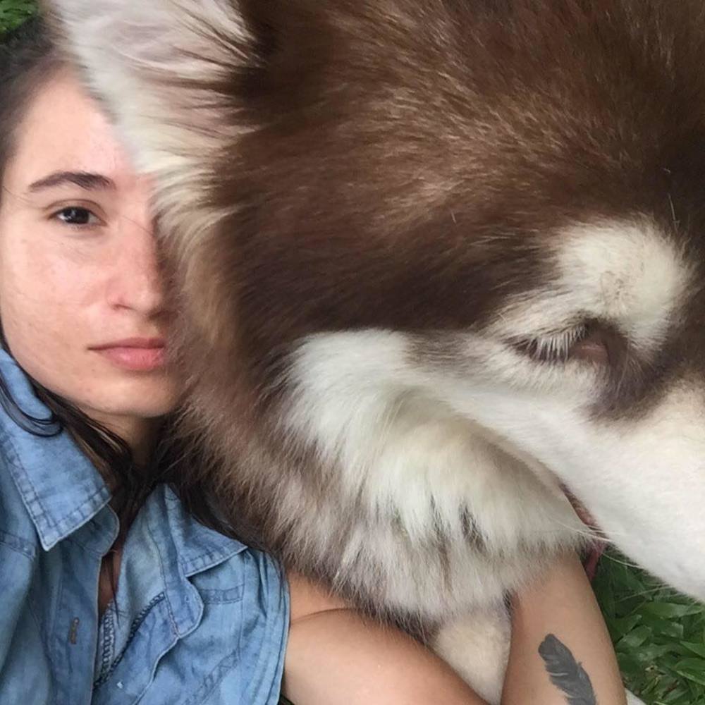 Meet your Posher, Adina